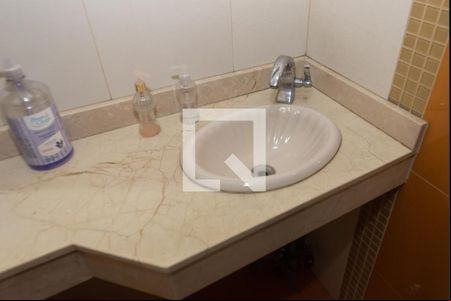 Lavabo de casa para alugar com 3 quartos, 250m² em Santa Paula, São Caetano do Sul