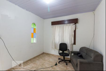 Sala de casa à venda com 3 quartos, 150m² em o das Pedras, Porto Alegre