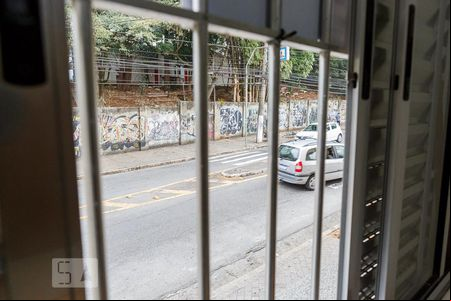 Vista Quarto de apartamento para alugar com 1 quarto, 43m² em Sumaré, São Paulo