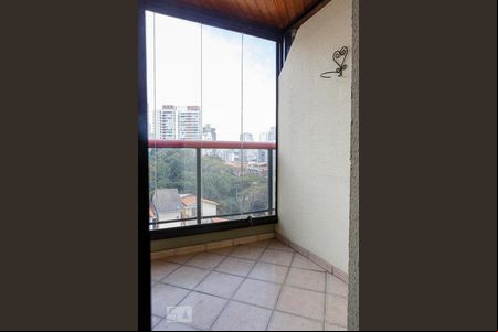 Sacada de apartamento para alugar com 3 quartos, 78m² em Sumaré, São Paulo