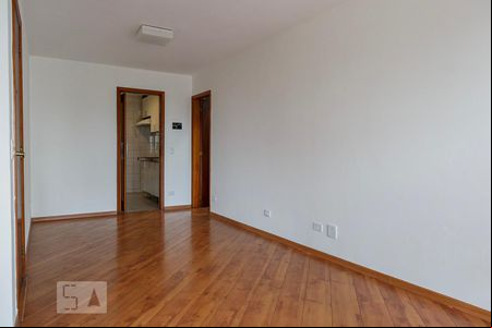 Sala de apartamento para alugar com 3 quartos, 78m² em Sumaré, São Paulo