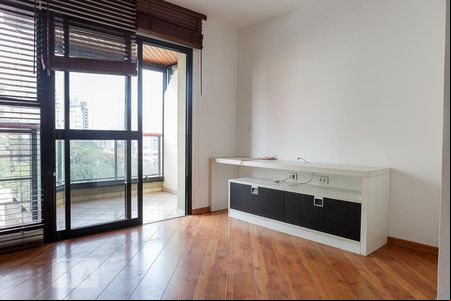 Sala de apartamento para alugar com 3 quartos, 78m² em Sumaré, São Paulo