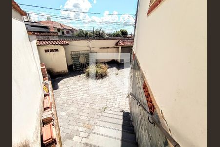Casa à venda com 4 quartos, 300m² em Santa Branca, Belo Horizonte