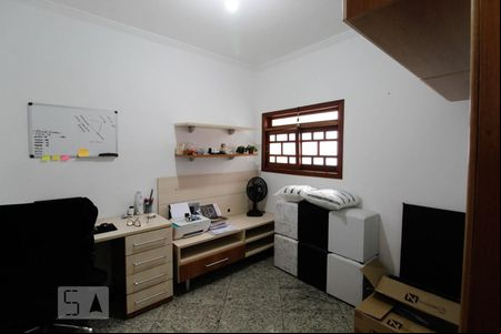 Escritório de casa de condomínio para alugar com 3 quartos, 166m² em Jardim Gopouva, Guarulhos