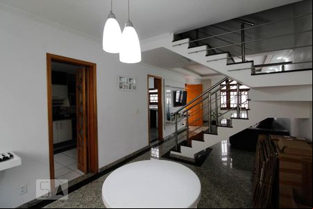 Sala de Jantar de casa de condomínio para alugar com 3 quartos, 166m² em Jardim Gopouva, Guarulhos