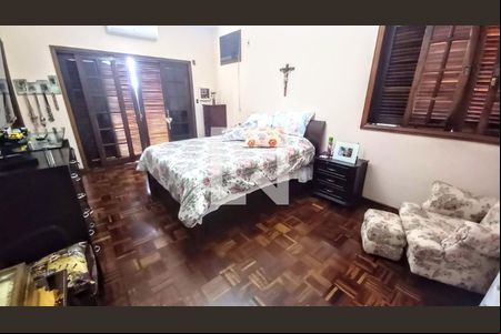 Casa à venda com 4 quartos, 290m² em Guarani, Belo Horizonte