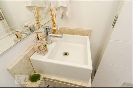 Lavabo de casa à venda com 3 quartos, 144m² em Vila Jordanopolis, São Bernardo do Campo