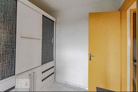 Quarto 2 de apartamento para alugar com 3 quartos, 67m² em Pilarzinho, Curitiba