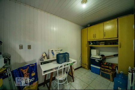 Quarto 1 - Casa 1 de casa à venda com 4 quartos, 118m² em Jardim Carvalho, Porto Alegre