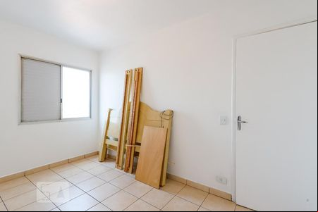 Quarto 1 de apartamento para alugar com 2 quartos, 57m² em Vila Mazzei, São Paulo