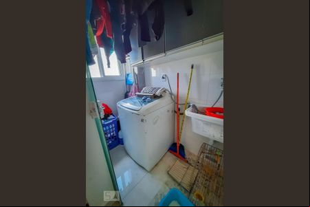 Lavanderia de casa de condomínio para alugar com 2 quartos, 50m² em Chácara Mafalda, São Paulo
