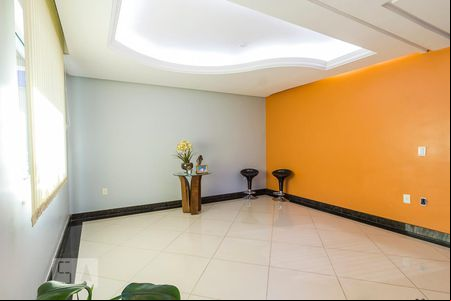 Sala de casa à venda com 3 quartos, 234m² em Trevo, Belo Horizonte