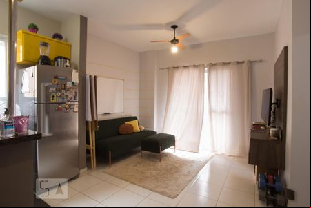 Sala de apartamento para alugar com 1 quarto, 50m² em Nova Aliança, Ribeirão Preto