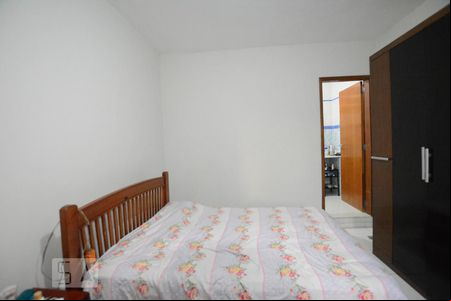 Quarto suite de casa de condomínio para alugar com 3 quartos, 240m² em Ramos, Rio de Janeiro