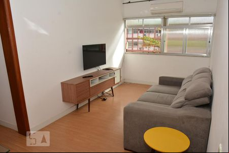 Sala de apartamento à venda com 2 quartos, 60m² em Moneró, Rio de Janeiro