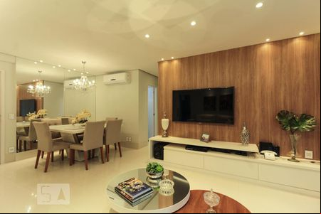Sala de casa para alugar com 3 quartos, 127m² em Barra da Tijuca, Rio de Janeiro