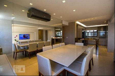Sala de apartamento para alugar com 4 quartos, 170m² em Centro, Florianópolis