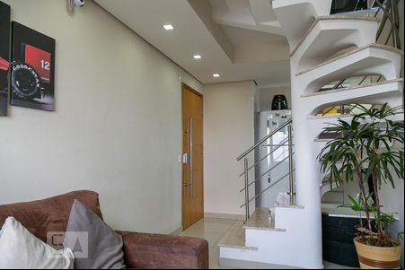 Sala de apartamento para alugar com 2 quartos, 88m² em Jardim Las Vegas, Guarulhos
