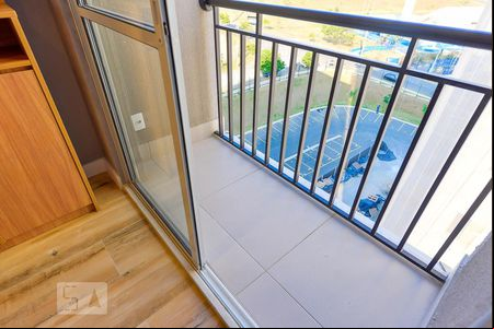 Varanda de apartamento para alugar com 2 quartos, 40m² em Jardim Ipaussurama, Campinas