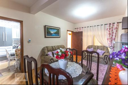 Sala de estar de casa à venda com 3 quartos, 224m² em Cidade Miramar, São Bernardo do Campo