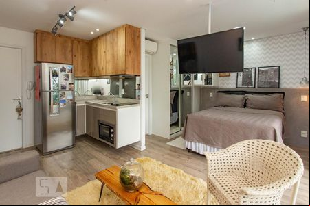 Sala de kitnet/studio para alugar com 1 quarto, 35m² em Real Parque, São Paulo