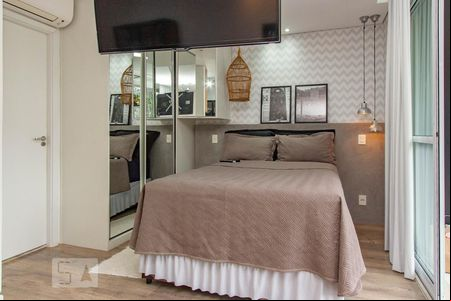 Quarto  de kitnet/studio para alugar com 1 quarto, 35m² em Real Parque, São Paulo