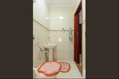 Banheiro da Suíte 1 de casa à venda com 6 quartos, 293m² em Paque Continental 2, Guarulhos