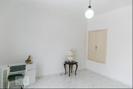 Quarto 1 de casa para alugar com 2 quartos, 124m² em Vila Guilherme, São Paulo