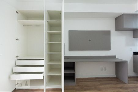 Studio de kitnet/studio para alugar com 1 quarto, 31m² em Indianópolis, São Paulo