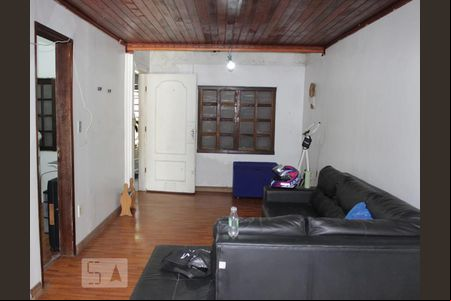 Detalhe Sala de casa para alugar com 3 quartos, 498m² em Rubem Berta, Porto Alegre