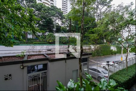 Sacada de apartamento para alugar com 2 quartos, 90m² em Real Parque, São Paulo