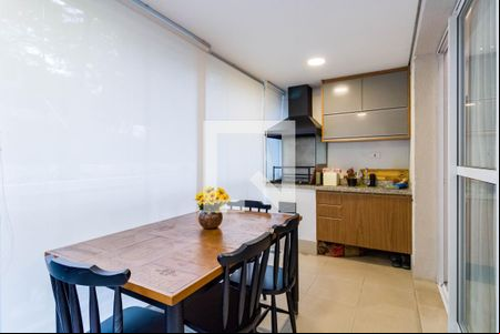 Sacada de apartamento para alugar com 2 quartos, 90m² em Real Parque, São Paulo