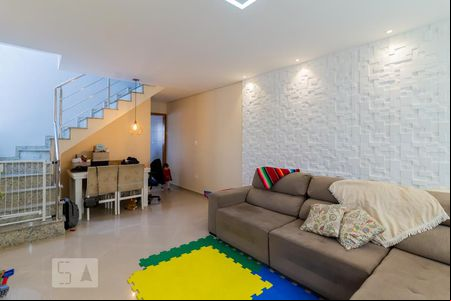 Sala de casa à venda com 3 quartos, 130m² em Vila Rio de Janeiro, Guarulhos