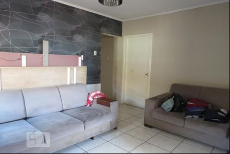 Sala de casa para alugar com 3 quartos, 170m² em São José, Porto Alegre