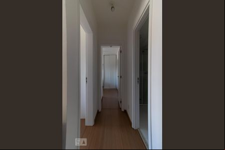 Corredor de apartamento para alugar com 2 quartos, 62m² em Vila Boa Vista, Barueri