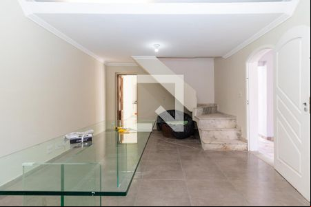 Sala de casa para alugar com 3 quartos, 220m² em Itaquera, São Paulo