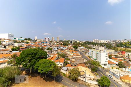 Vista do quarto 1 de apartamento para alugar com 2 quartos, 47m² em Vila Industrial, Campinas