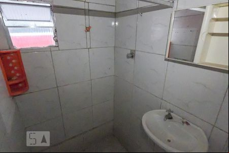 Banheiro de apartamento para alugar com 1 quarto, 35m² em Jardim Vergueiro (sacomã), São Paulo