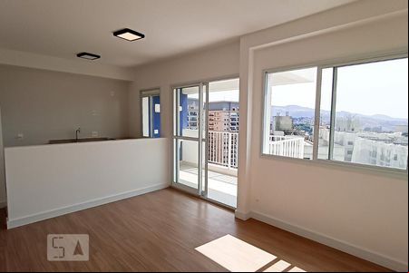 Sala e cozinha de apartamento à venda com 1 quarto, 48m² em Alphaville Empresarial, Barueri