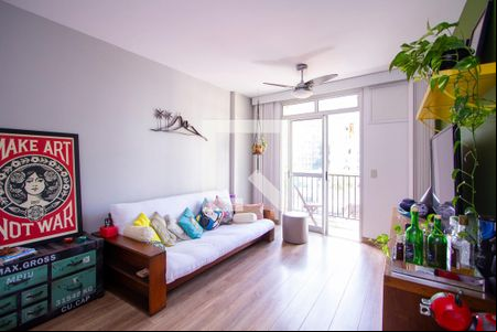 Sala de apartamento para alugar com 2 quartos, 68m² em Icaraí, Niterói