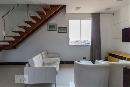 Sala de apartamento para alugar com 2 quartos, 135m² em Santo Agostinho, Belo Horizonte