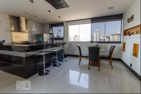 Sala de apartamento para alugar com 2 quartos, 135m² em Santo Agostinho, Belo Horizonte