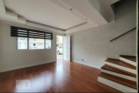 Sala de casa de condomínio para alugar com 3 quartos, 165m² em Vila Moraes, São Paulo