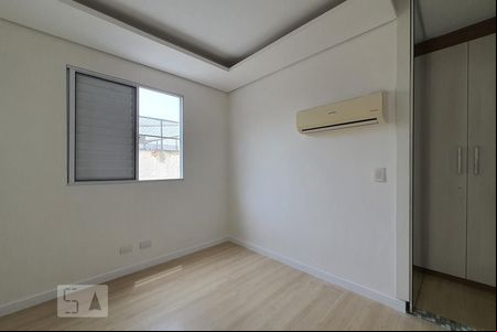 Suíte 1 de casa de condomínio para alugar com 3 quartos, 165m² em Vila Moraes, São Paulo