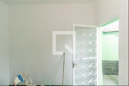 Sala de casa para alugar com 2 quartos, 80m² em Jardim Sulacap, Rio de Janeiro