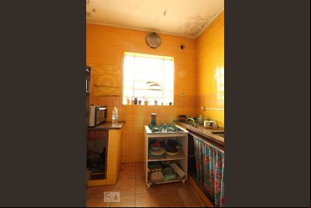 Cozinha de casa para alugar com 3 quartos, 400m² em Medianeira, Porto Alegre