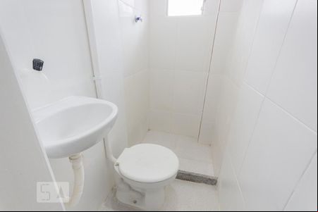 Banheiro de kitnet/studio à venda com 1 quarto, 18m² em Gardênia Azul, Rio de Janeiro