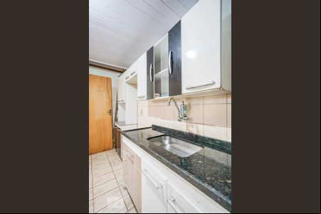 Cozinha de apartamento à venda com 1 quarto, 40m² em Vila Santa Lúcia, São Paulo