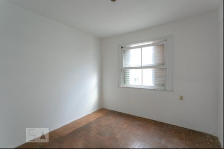 Quarto 1 de apartamento à venda com 3 quartos, 140m² em Centro, Belo Horizonte