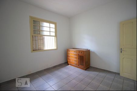 Quarto 1 de casa para alugar com 2 quartos, 140m² em Chácara Urbana, Jundiaí